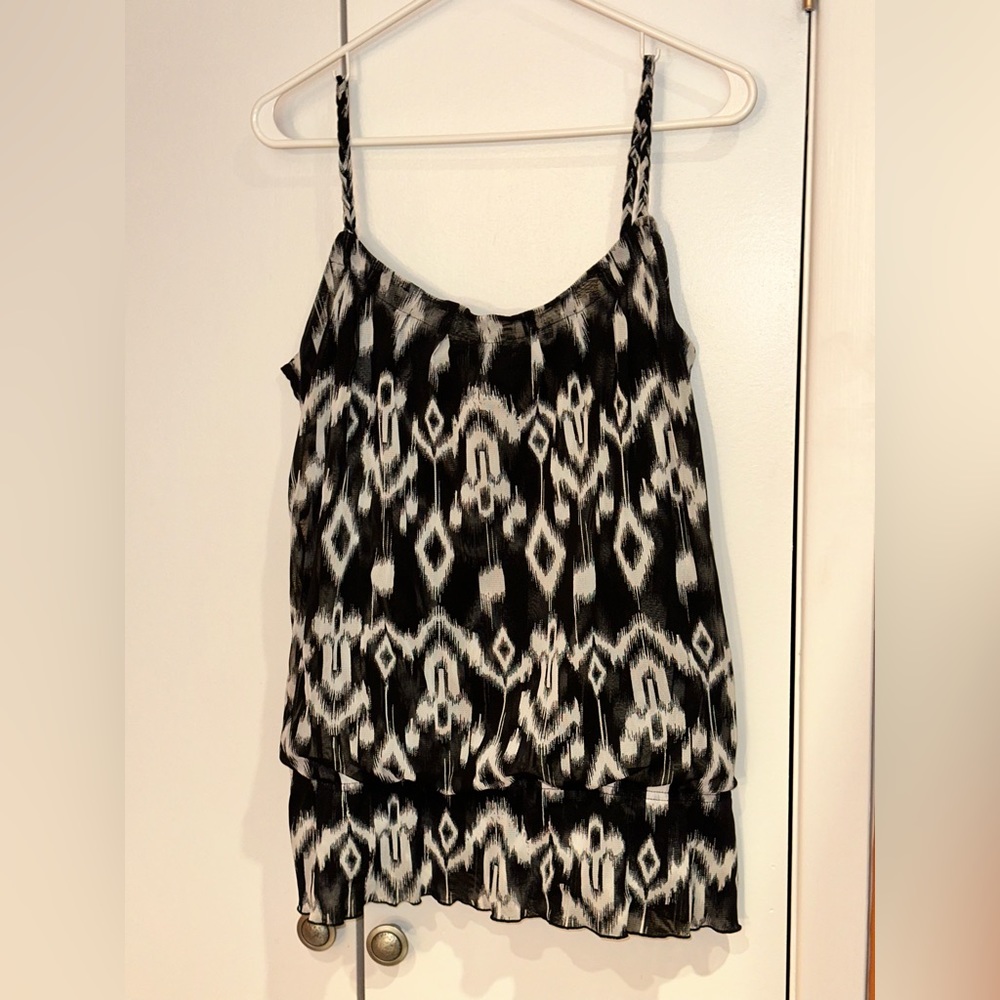 INC International Concepts flowy patterned tank.  Size XL